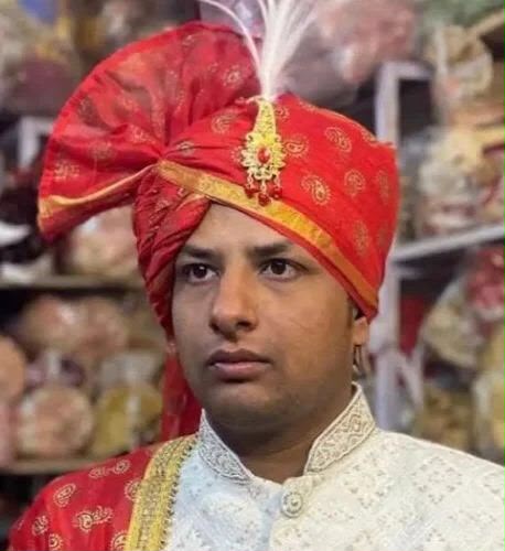 Groom safa design
